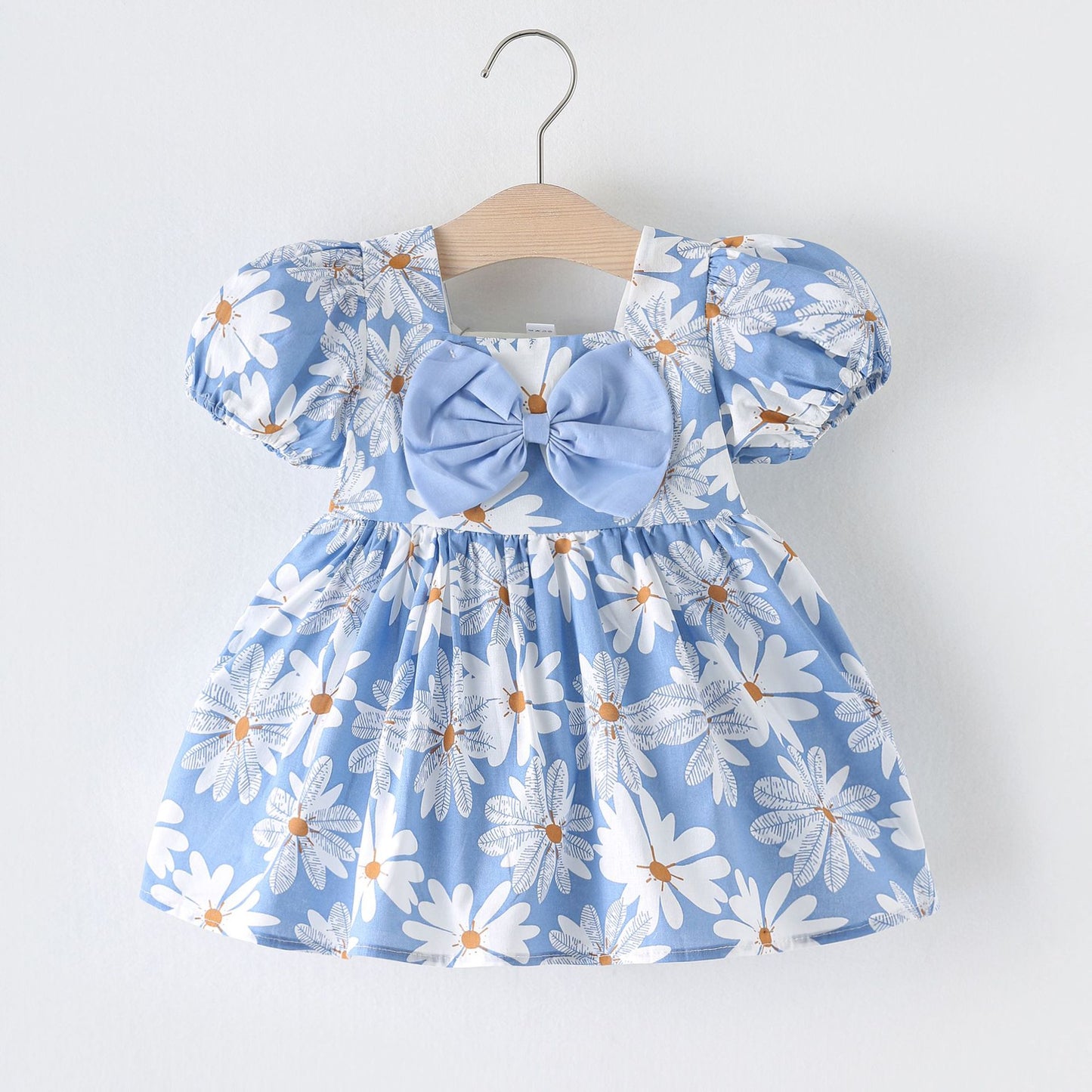 Imported đ Girlsâ Heart Design Princess Dress â New Summer Style