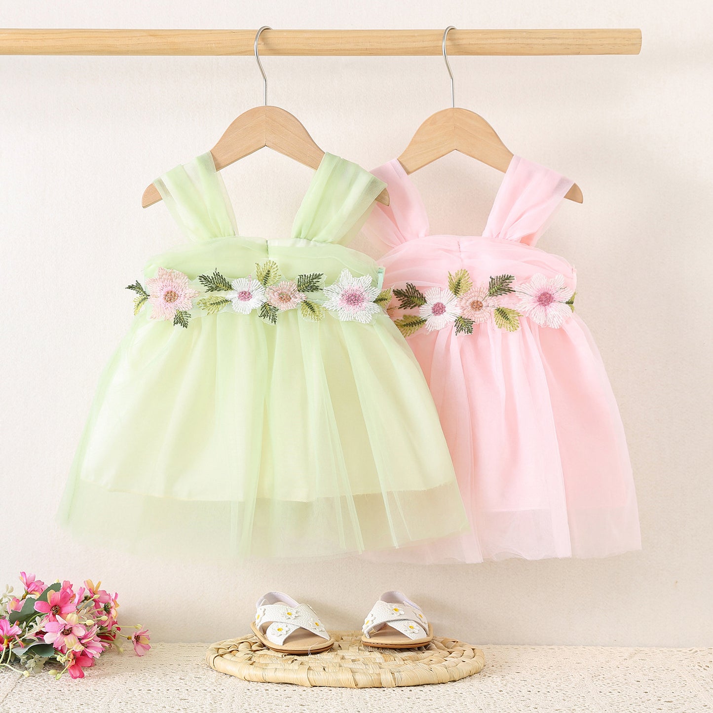 Imported 🌸 Girls’ Floral Suspender Princess Dress – Korean Style Gauze Summer Outfit